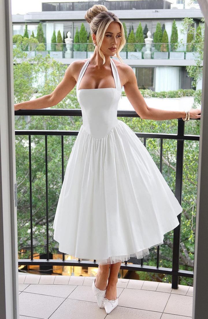 Lilly — view 2