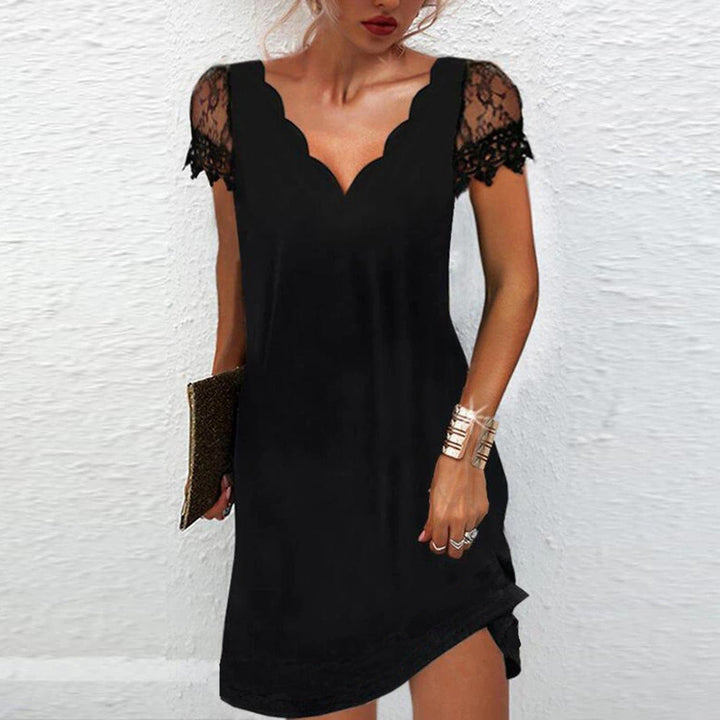 Brimora | Modern Evening Dress with Scalloped Neckline