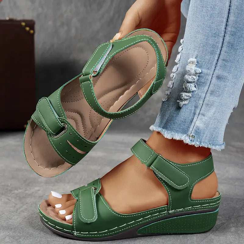 Dahlolde | Women's Comfortable Leather Orthopedic Sandals with Ergonomic Arch Support — 1