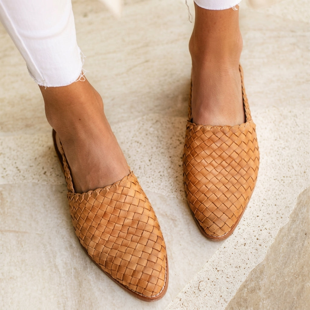 Hespercine | Women's Cushioned Slip-On Woven Loafers Leather-Look Slingback — Beige