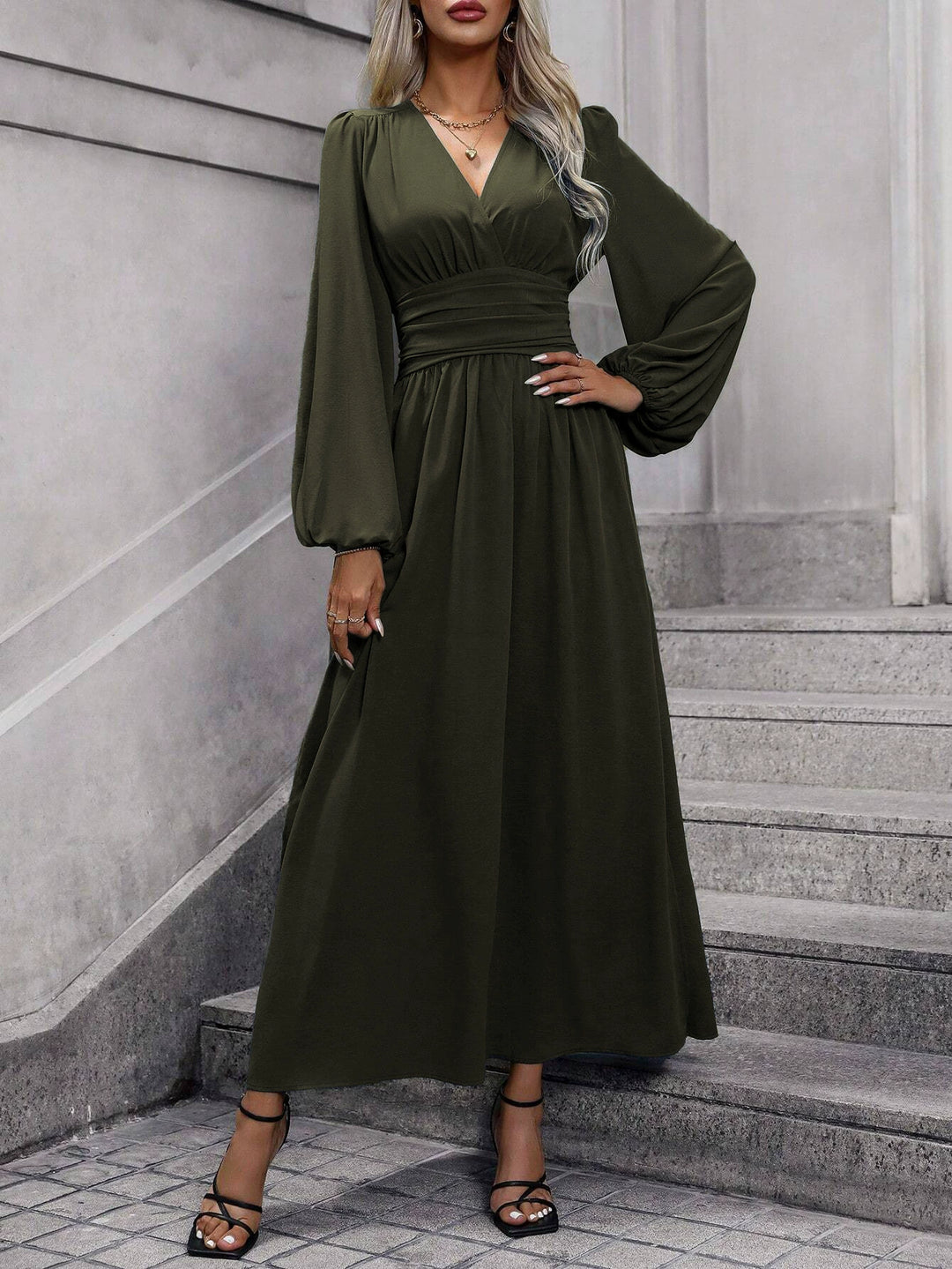Kesiisse | Women's Elegant Wedding Guest Dress — Green