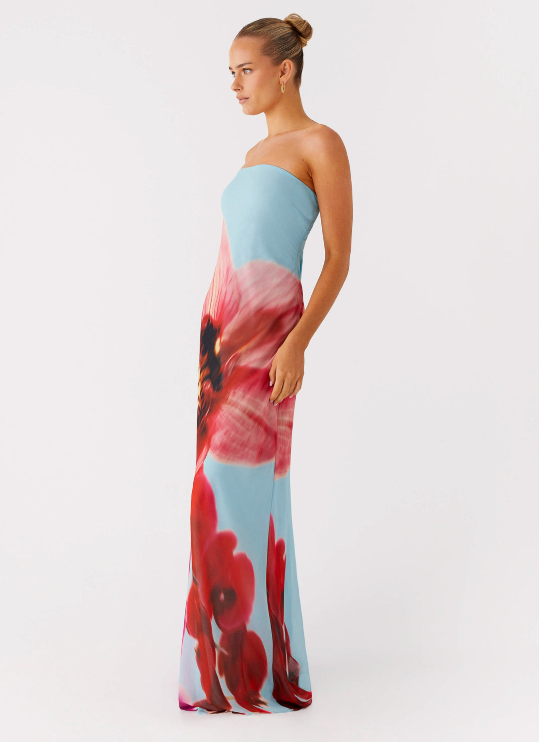 Lyraria | Women's Elegant Maxi Dress - Turquoise Bloom — 2