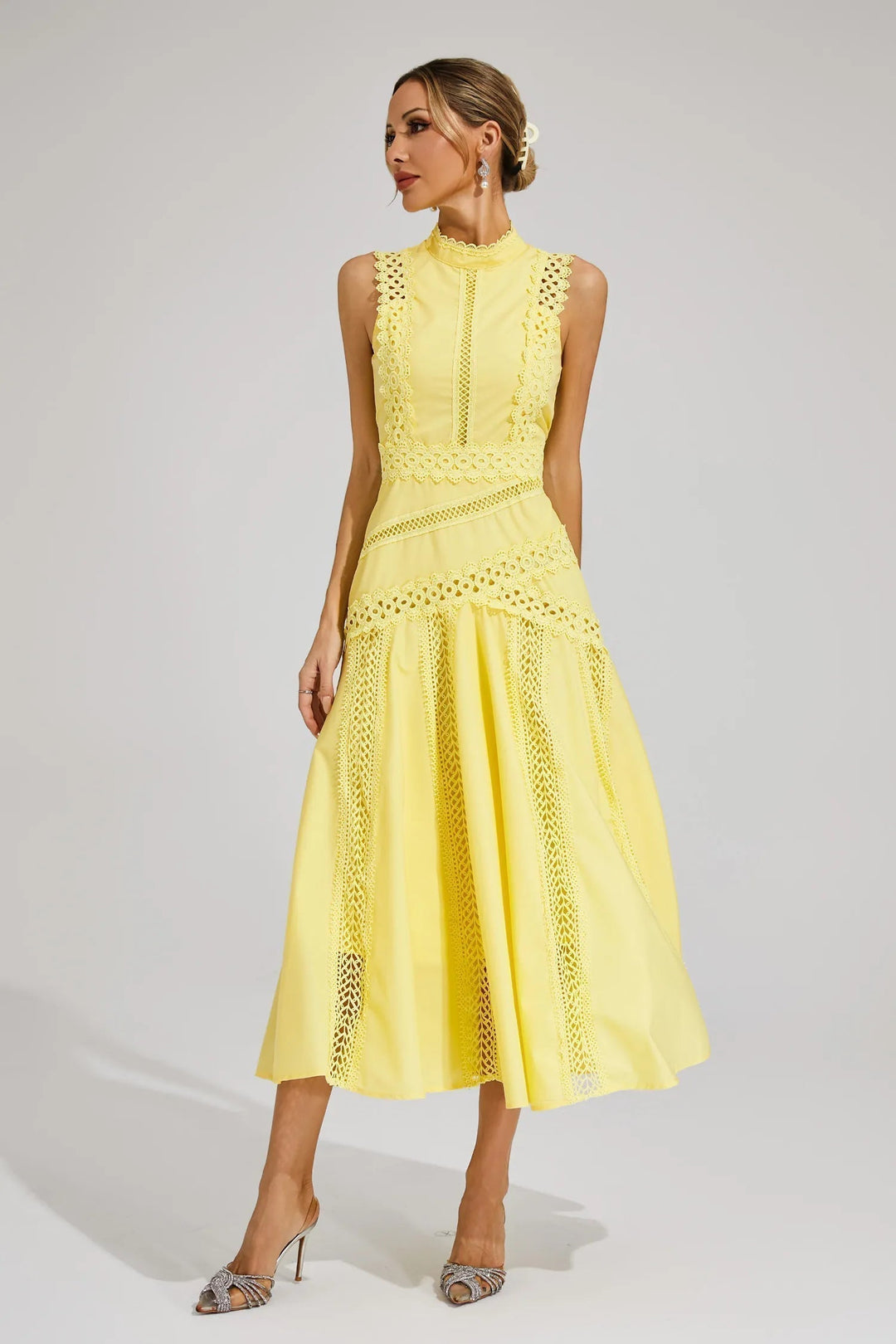 Sabelriel | Sleeveless Flowy Dress