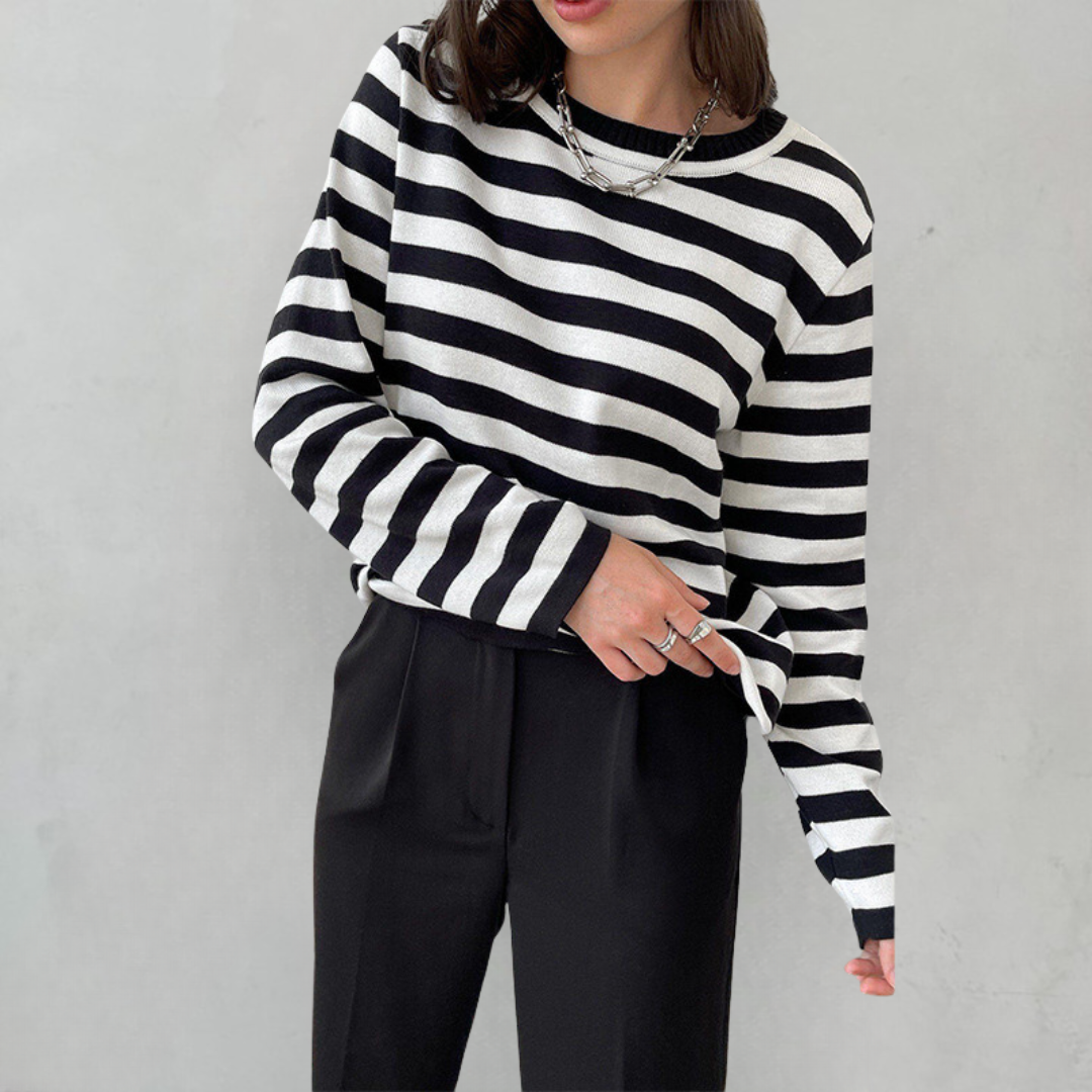 Ulrika | Women's Cozy Striped Knit Sweater Long Sleeve Crew Neck sweater — Black