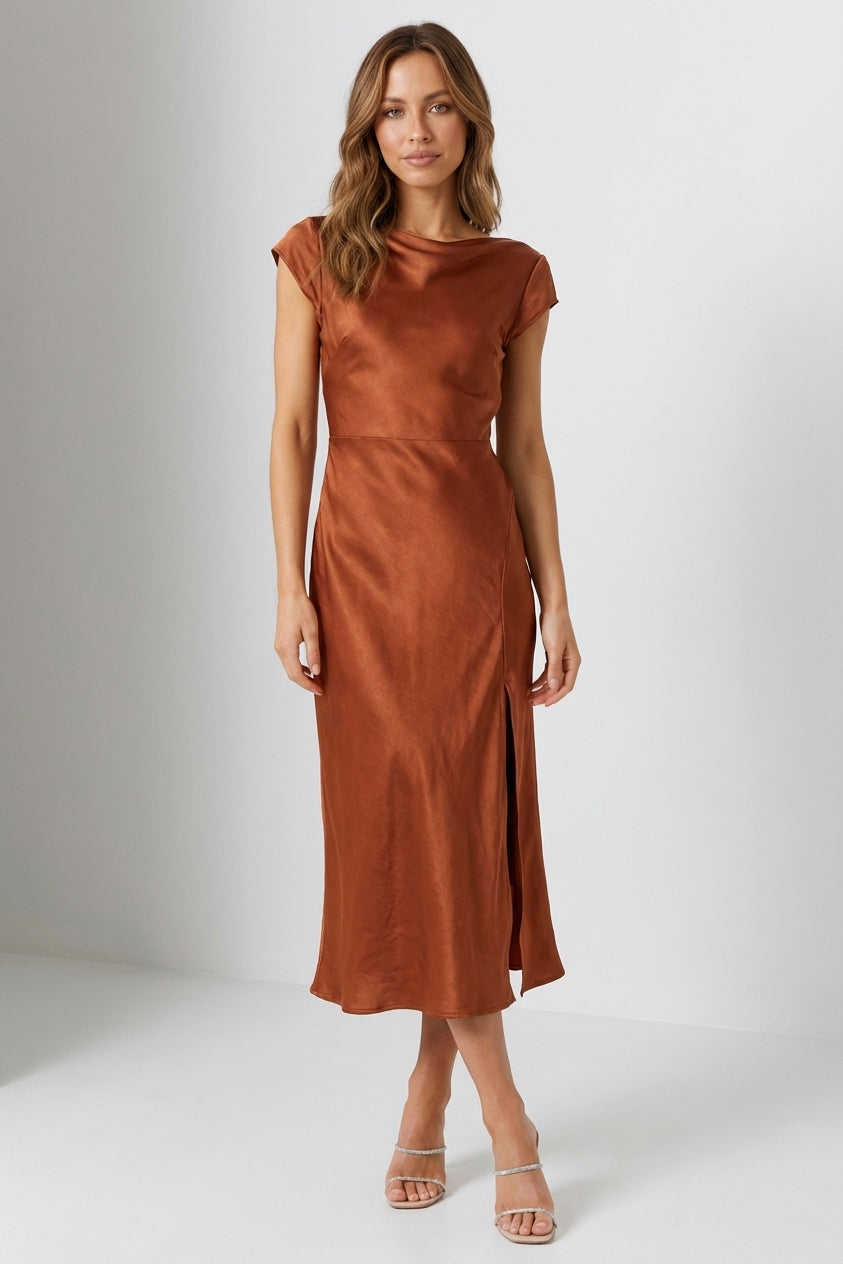 Zaraora | Minimalist Midi Slip Dress